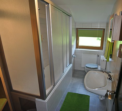 Bathroom - Haus Franka, Zellbergeben, Zillertal